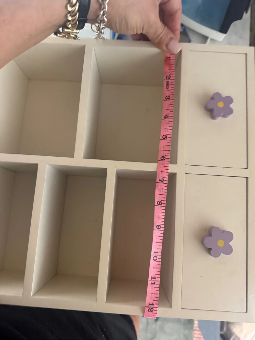White Wooden Wall Shelf Organizer w/ shelves